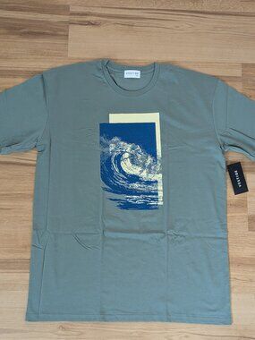 NWT Vestige Graphic Blue & Yellow "Wave Tee Sage Green 2XL Crewneck Short Sleeve